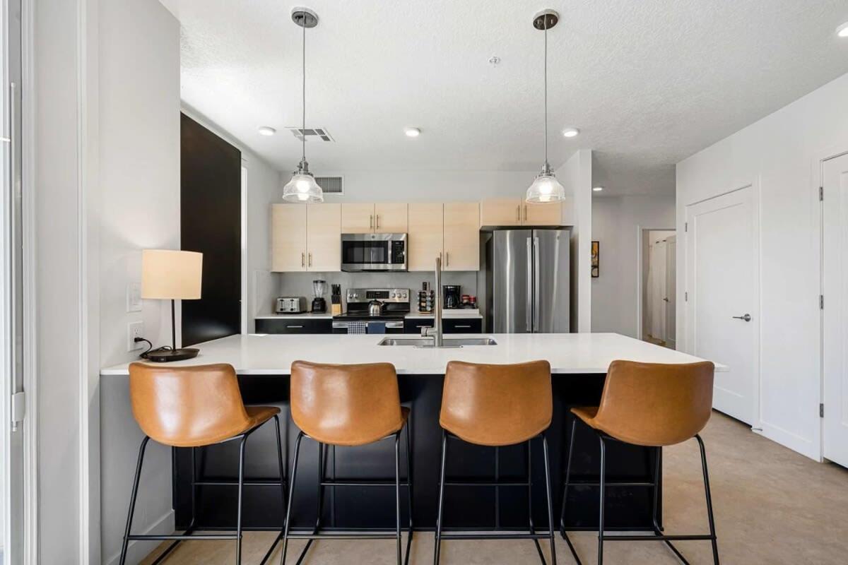 2Br Luxury Urban Escape Balcony & Fitness Center Apartment Salt Lake City Exterior foto
